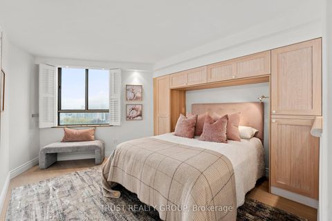 Photo 15 at 1201/02 - 270 Queens Quay W, Waterfront Communities C1, Toronto