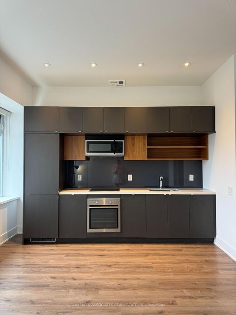 Photo 8 at 416 - 111 St Clair Avenue, St. Clair, Toronto