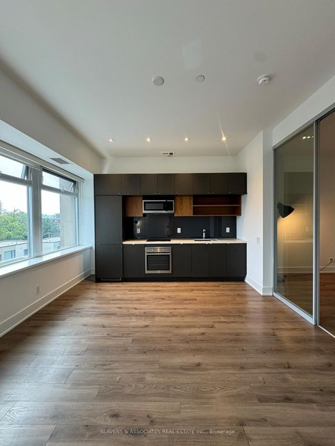 Photo 9 at 416 - 111 St Clair Avenue, St. Clair, Toronto