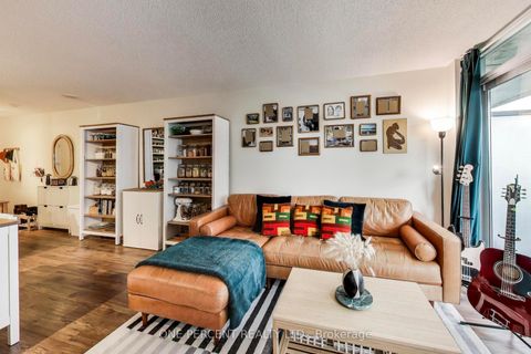 Photo 3 at 723 - 38 Joe Shuster Way, South Parkdale, Toronto