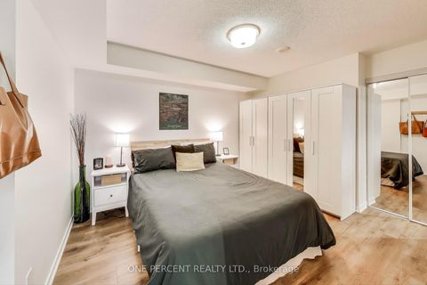 Photo 9 at 723 - 38 Joe Shuster Way, South Parkdale, Toronto