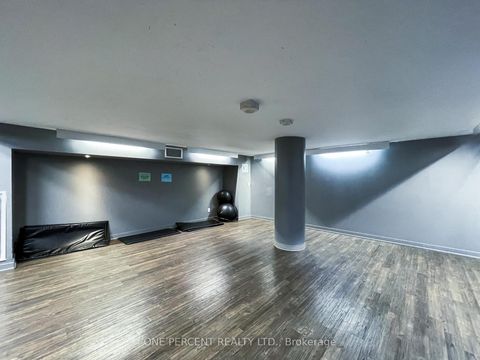 Photo 22 at 723 - 38 Joe Shuster Way, South Parkdale, Toronto