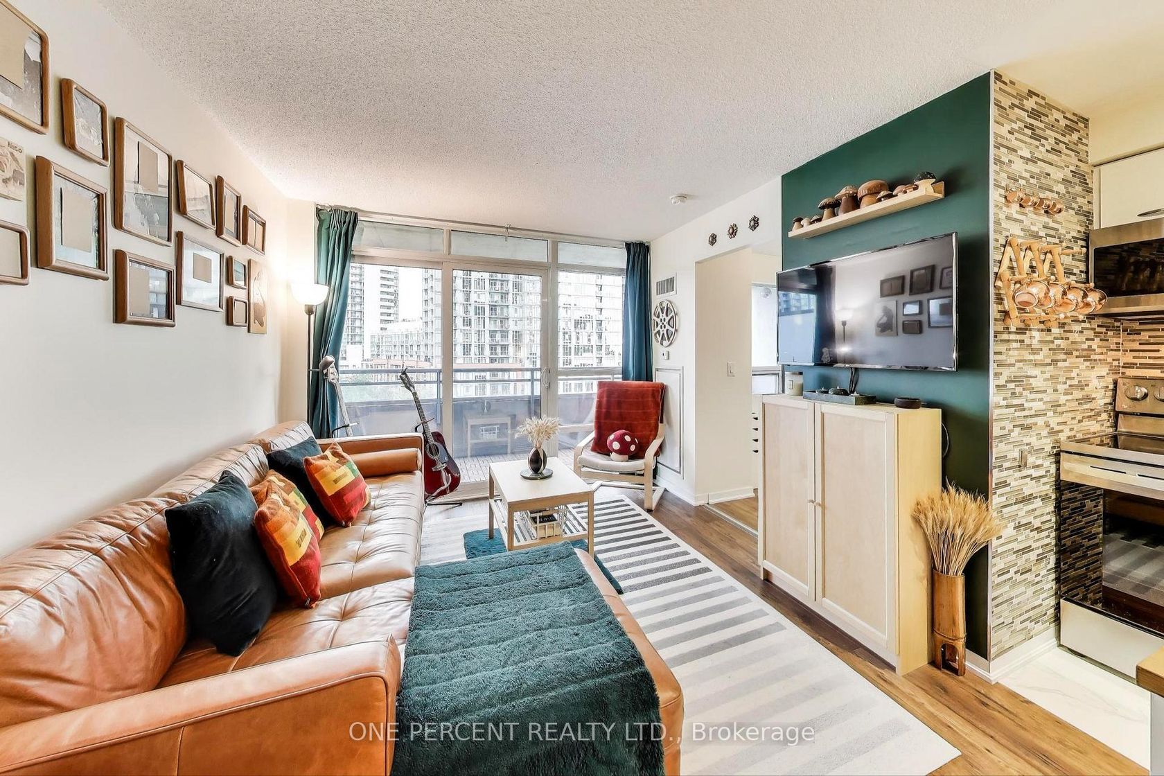 723 - 38 Joe Shuster Way, South Parkdale, Toronto 