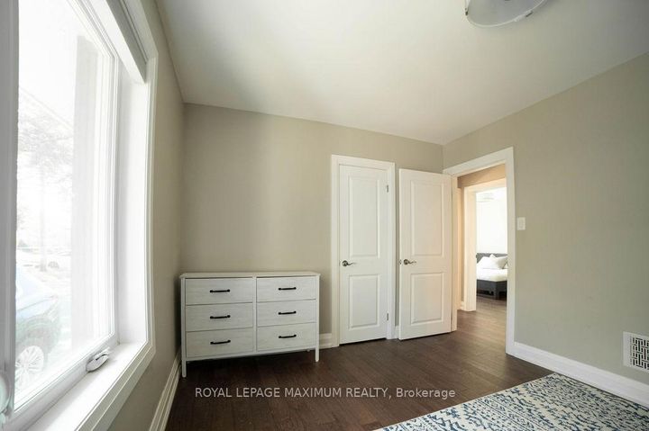 Photo 19 at 76 Langholm Drive, CFB, Toronto