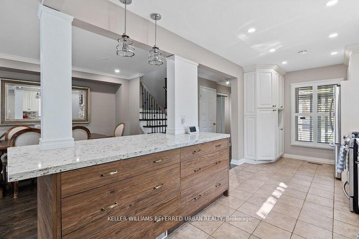 Photo 4 at 78 Sunshine Drive, Observatory, Richmond Hill