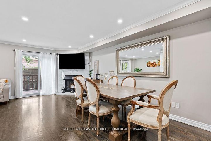 Photo 13 at 78 Sunshine Drive, Observatory, Richmond Hill