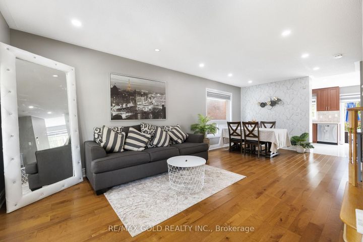 Photo 4 at 36 Fidelity Avenue, Fletcher's Meadow, Brampton