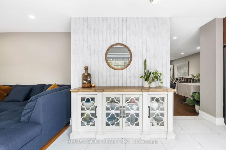 Photo 11 at 36 Fidelity Avenue, Fletcher's Meadow, Brampton