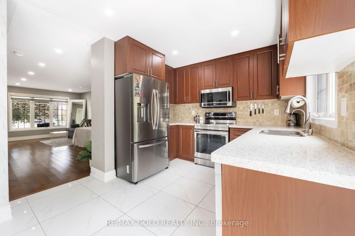 Photo 13 at 36 Fidelity Avenue, Fletcher's Meadow, Brampton