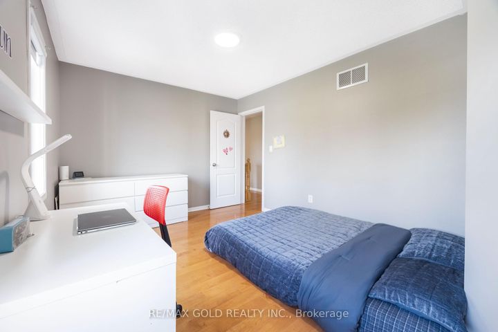Photo 27 at 36 Fidelity Avenue, Fletcher's Meadow, Brampton