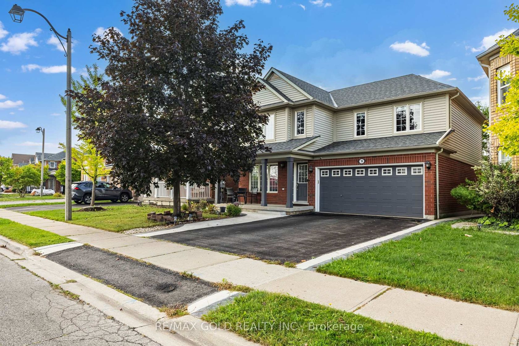 36 Fidelity Avenue, Fletcher's Meadow, Brampton 2