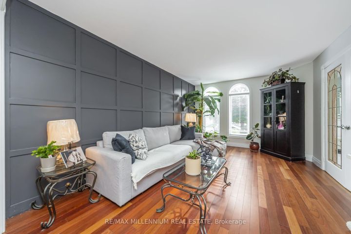 Photo 7 at 6881 Forest Park Drive, Lisgar, Mississauga