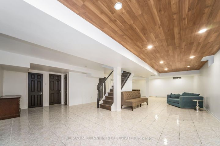 Photo 34 at 6881 Forest Park Drive, Lisgar, Mississauga