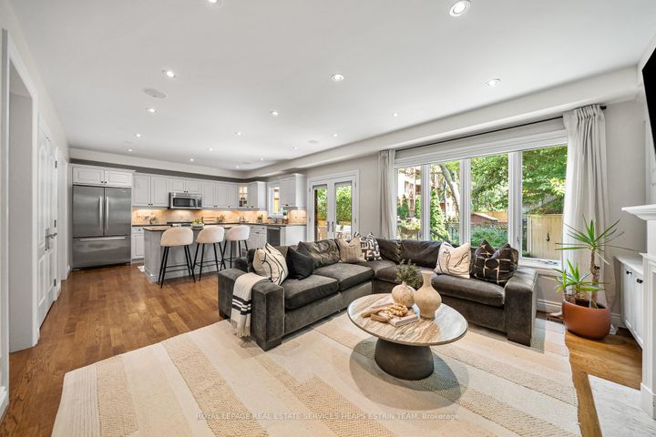 Photo 5 at 43 Randolph Road, Leaside, Toronto