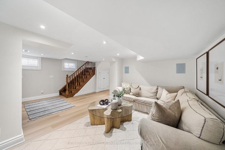 Photo 25 at 43 Randolph Road, Leaside, Toronto
