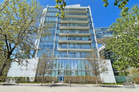 Photo 1 at 813 - 29 Queens Quay E, Waterfront Communities C8, Toronto