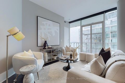Photo 8 at 813 - 29 Queens Quay E, Waterfront Communities C8, Toronto