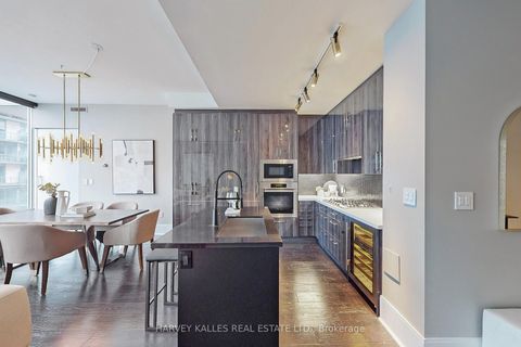 Photo 16 at 813 - 29 Queens Quay E, Waterfront Communities C8, Toronto