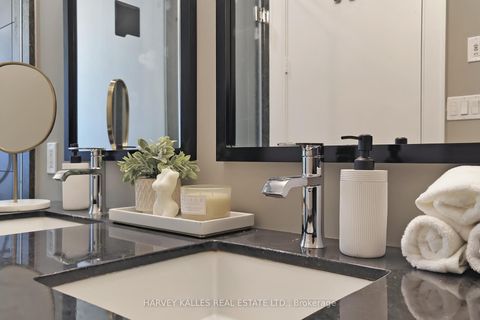 Photo 25 at 813 - 29 Queens Quay E, Waterfront Communities C8, Toronto