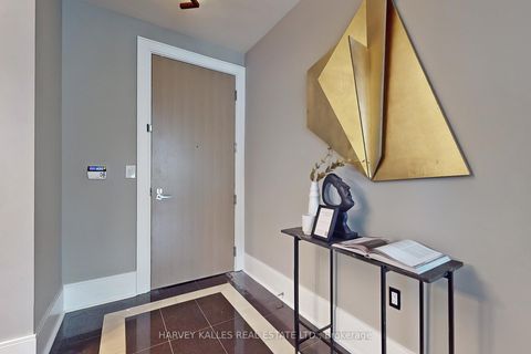 Photo 35 at 813 - 29 Queens Quay E, Waterfront Communities C8, Toronto