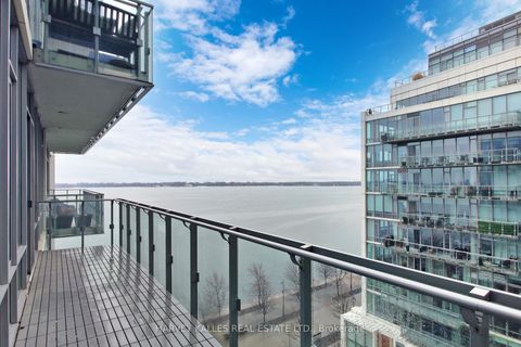 Photo 37 at 813 - 29 Queens Quay E, Waterfront Communities C8, Toronto