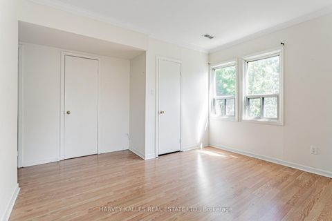Photo 18 at 343 Greenwood Avenue, Coxwell, Toronto