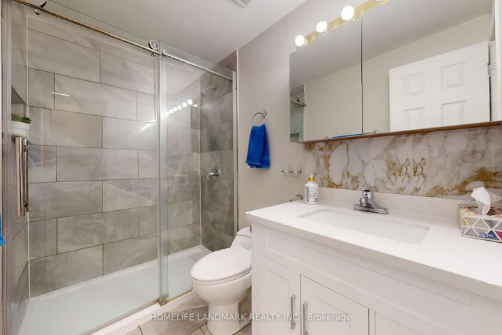 Photo 15 at 2203 Council Ring Road, Erin Mills, Mississauga