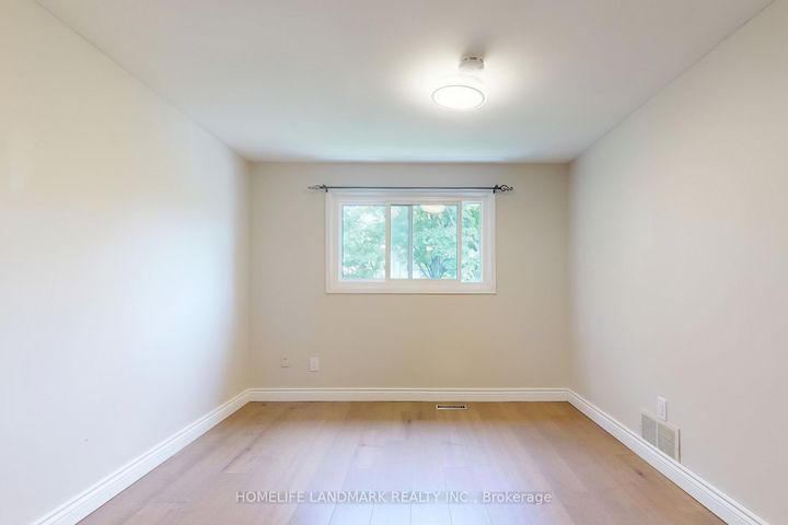 Photo 17 at 2203 Council Ring Road, Erin Mills, Mississauga