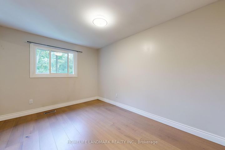 Photo 21 at 2203 Council Ring Road, Erin Mills, Mississauga