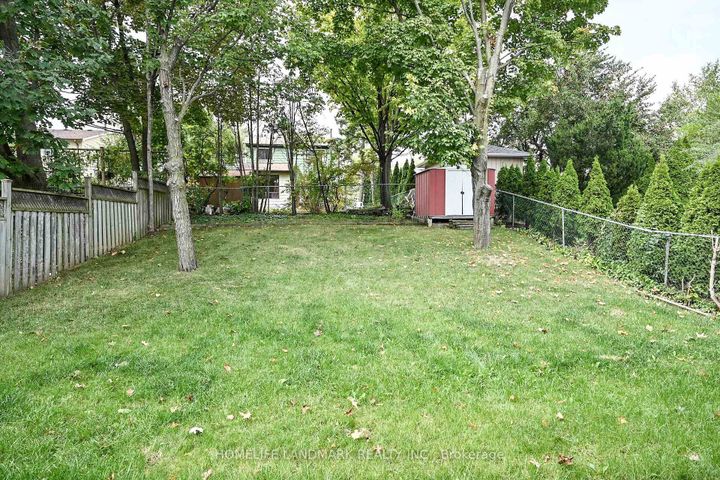 Photo 37 at 2203 Council Ring Road, Erin Mills, Mississauga