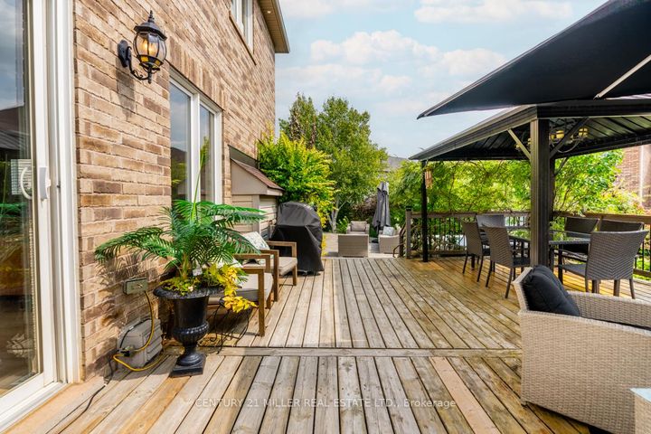 Photo 30 at 444 Carbert Crescent, WI Willmott, Milton
