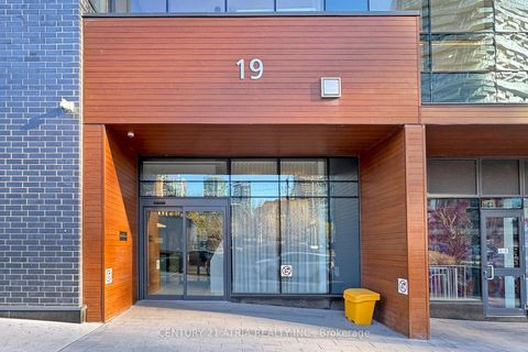 Photo 4 at 1618 - 19 Western Battery Road, Niagara, Toronto