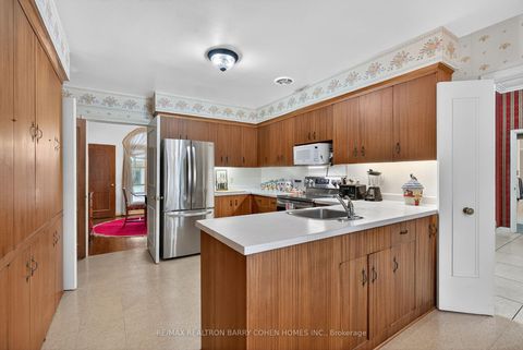 Photo 16 at 6 Gerald Street, Windfields, Toronto