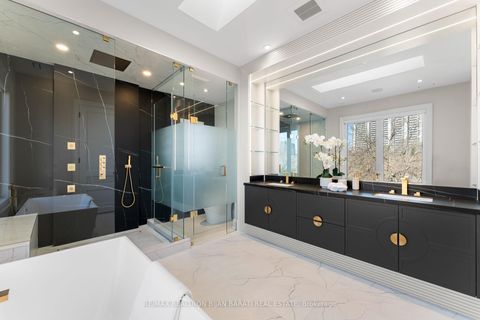 Photo 23 at 20 Tobruk Crescent, Newtonbrook East, Toronto