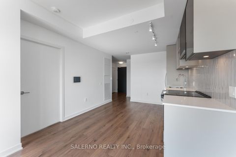 Photo 14 at 612 - 395 Dundas Street W, GO Glenorchy, Oakville