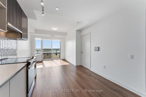 Photo 15 at 612 - 395 Dundas Street W, GO Glenorchy, Oakville