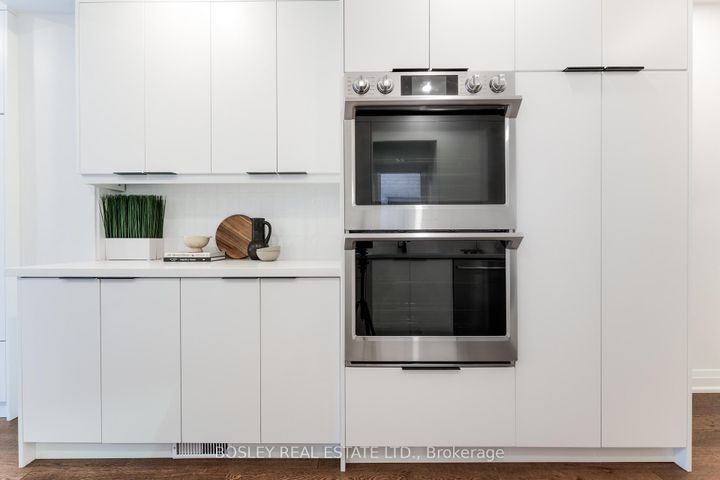 Photo 11 at 299 Maria Street, Junction Area, Toronto