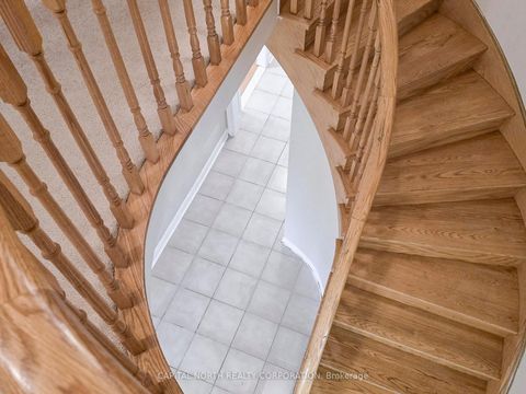 Photo 21 at 61 Sherbourne Drive, Maple, Vaughan
