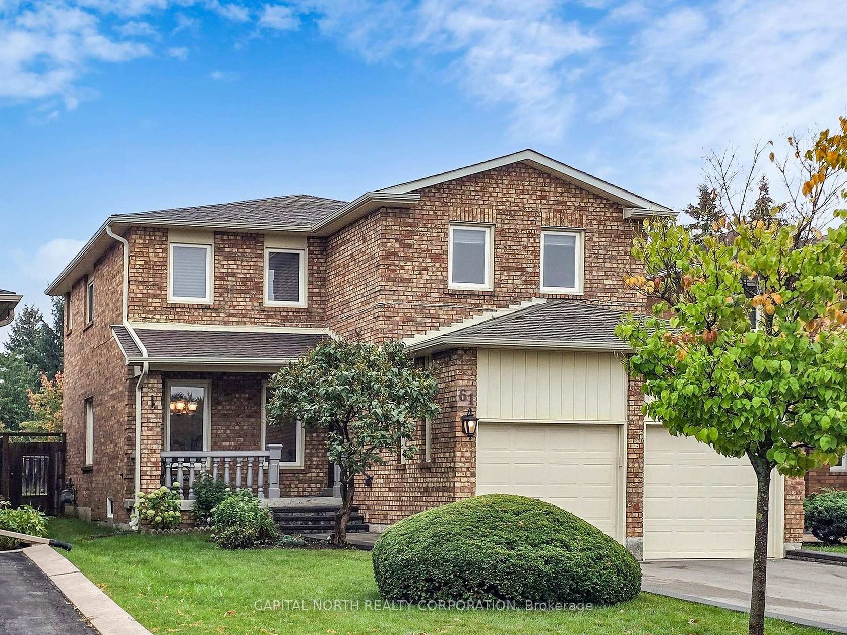 61 Sherbourne Drive, Maple, Vaughan 
