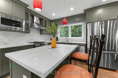 Photo 7 at 208 Glen Oak Drive, WO West, Oakville
