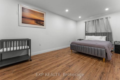Photo 11 at 208 Glen Oak Drive, WO West, Oakville