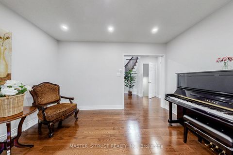 Photo 8 at 2035 Shady Glen Road, WM Westmount, Oakville