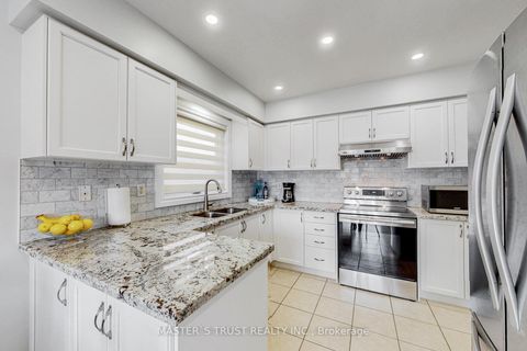 Photo 14 at 2035 Shady Glen Road, WM Westmount, Oakville