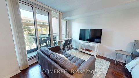 Photo 2 at 473 - 209 Fort York Boulevard, Niagara, Toronto