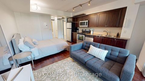 Photo 3 at 473 - 209 Fort York Boulevard, Niagara, Toronto