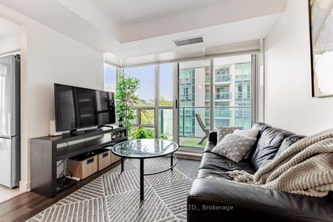 Photo 6 at 610 - 31 Bales Avenue, Willowdale East, Toronto