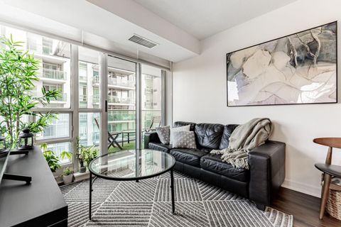 Photo 7 at 610 - 31 Bales Avenue, Willowdale East, Toronto