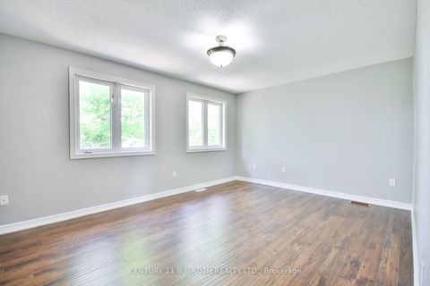 Photo 20 at 113 Livia Herman Way, East Bayfield, Barrie