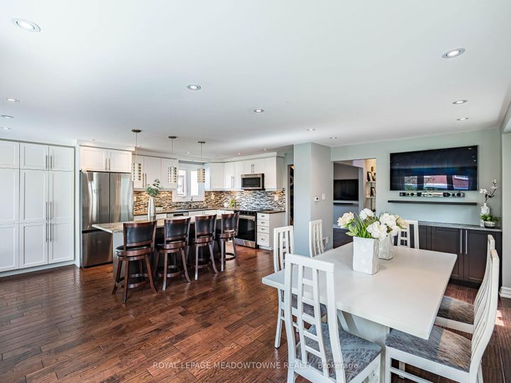 Photo 9 at 117 Fairglen Avenue, Brampton West, Brampton