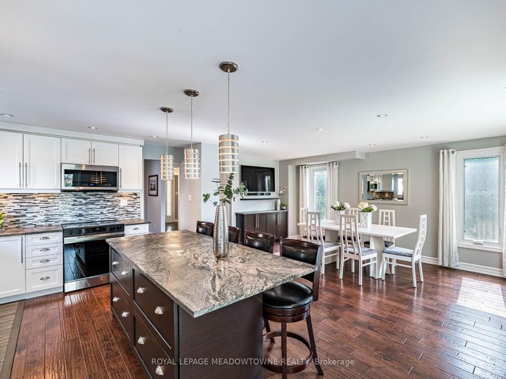 Photo 12 at 117 Fairglen Avenue, Brampton West, Brampton